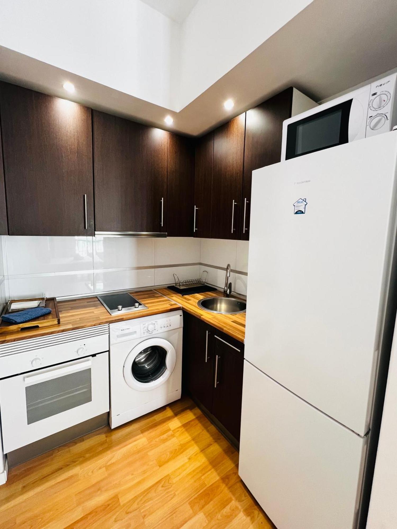 Calderon III Deluxe Central Sinesedesignhomes Malaga Luaran gambar